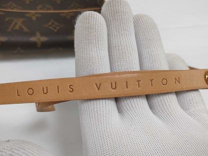 LOUIS VUITTON Monogram Pochette Florentine M51855 Waist Bag