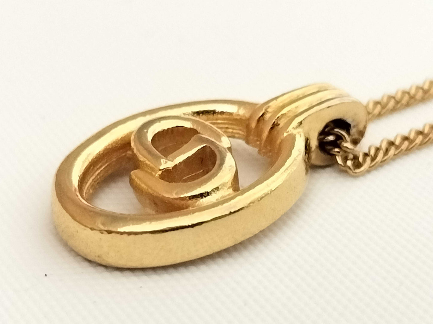 Dior CD logo circle logo gold necklace