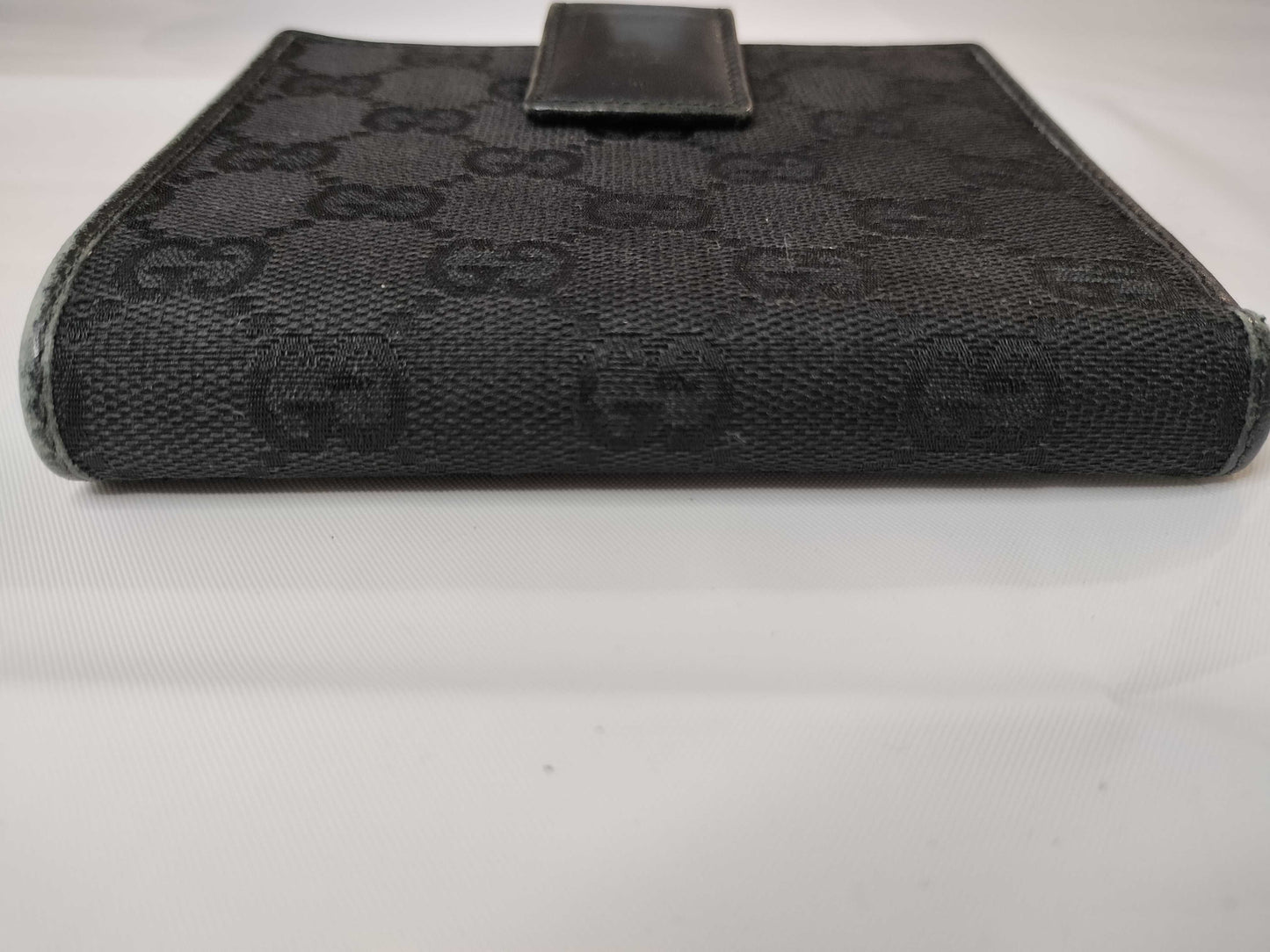 GUCCI GG Canvas Gucci Double Hook Leather Black Wallet 05504 1502 Wallet