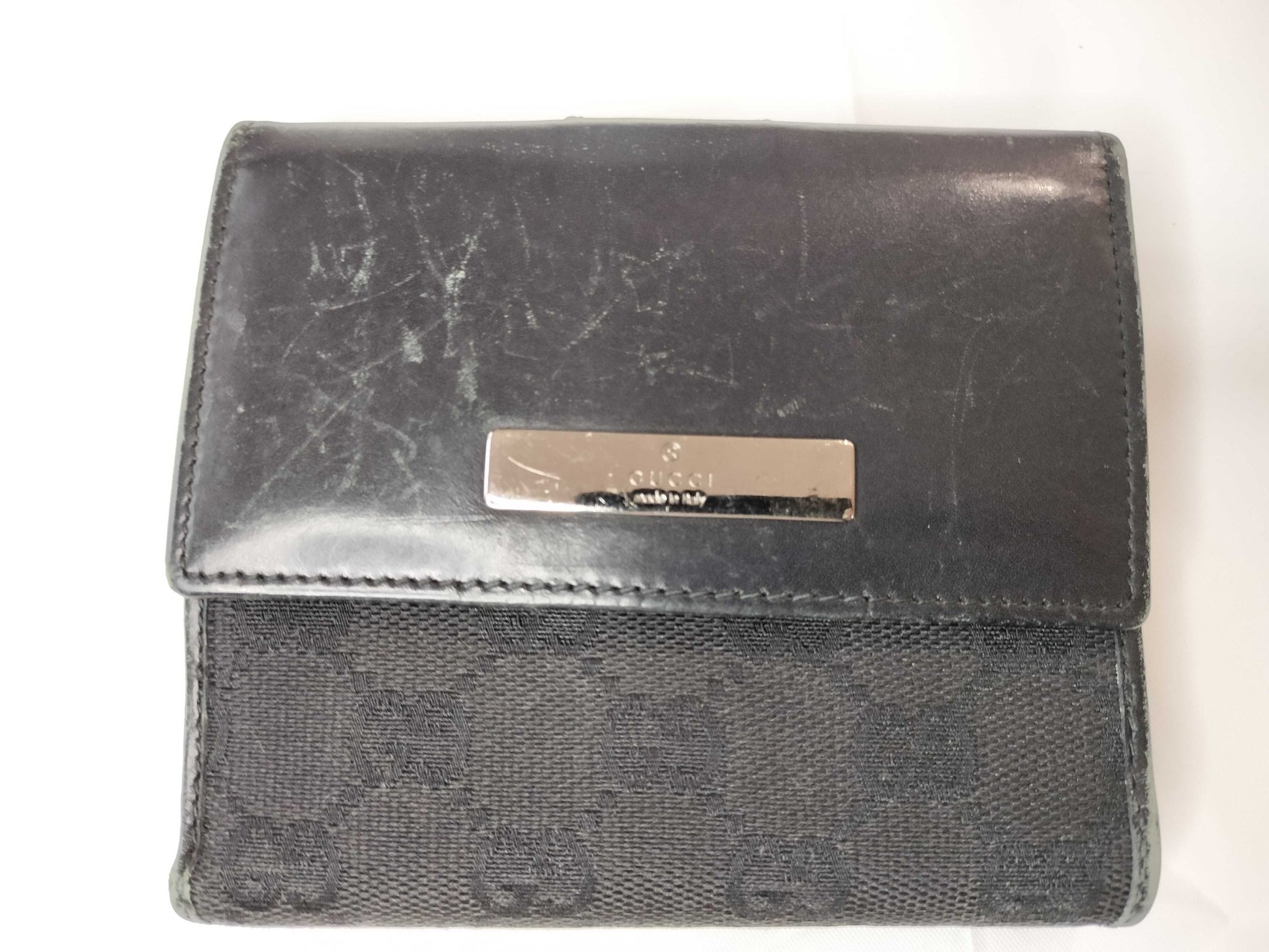 GUCCI GG Canvas Gucci Double Hook Leather Black Wallet 05504 1502 Wallet