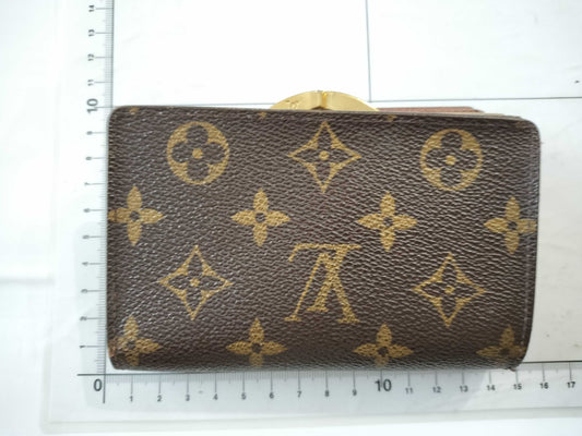 LOUIS VUITTON Monogram Portefeuille Viennois Wallet TH0056 Wallet