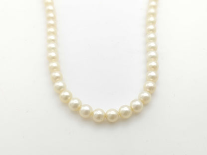 TASAKI Pearl Necklace, approx. 6.0-6.3mm diameter, 14K gold, 20.9g 