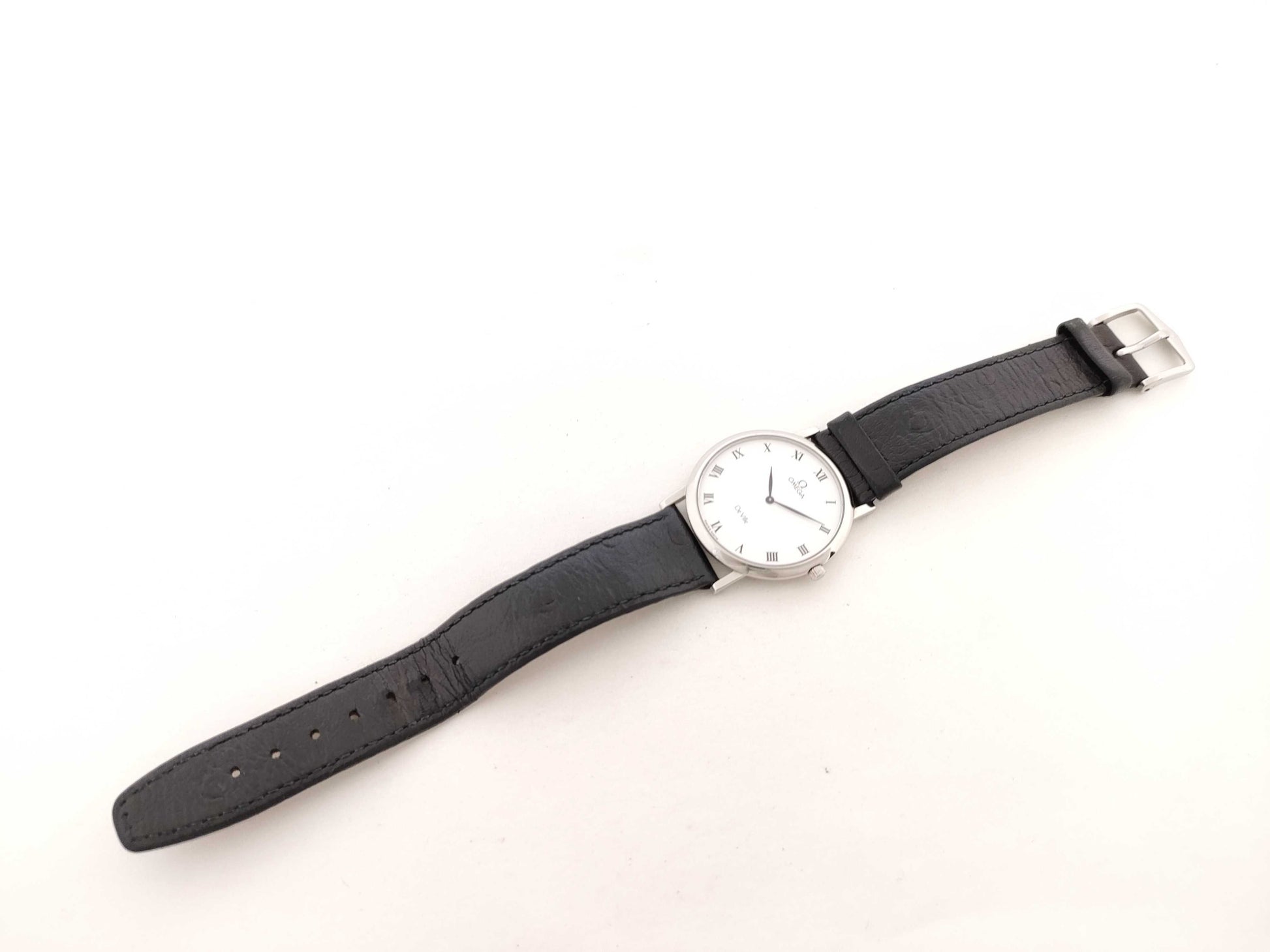  OMEGA De Ville Serial 56148537 Stainless Steel/Leather/QZ White Dial Non-Working/No Operational Guarantee Men's Watch