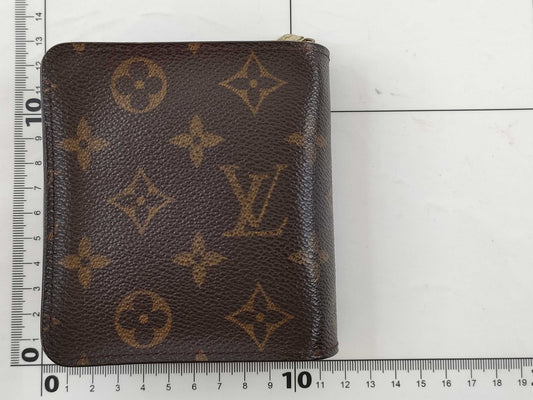 LOUIS VUITTON Monogram LV Monogram Compact Zip Wallet M61667 MI1919