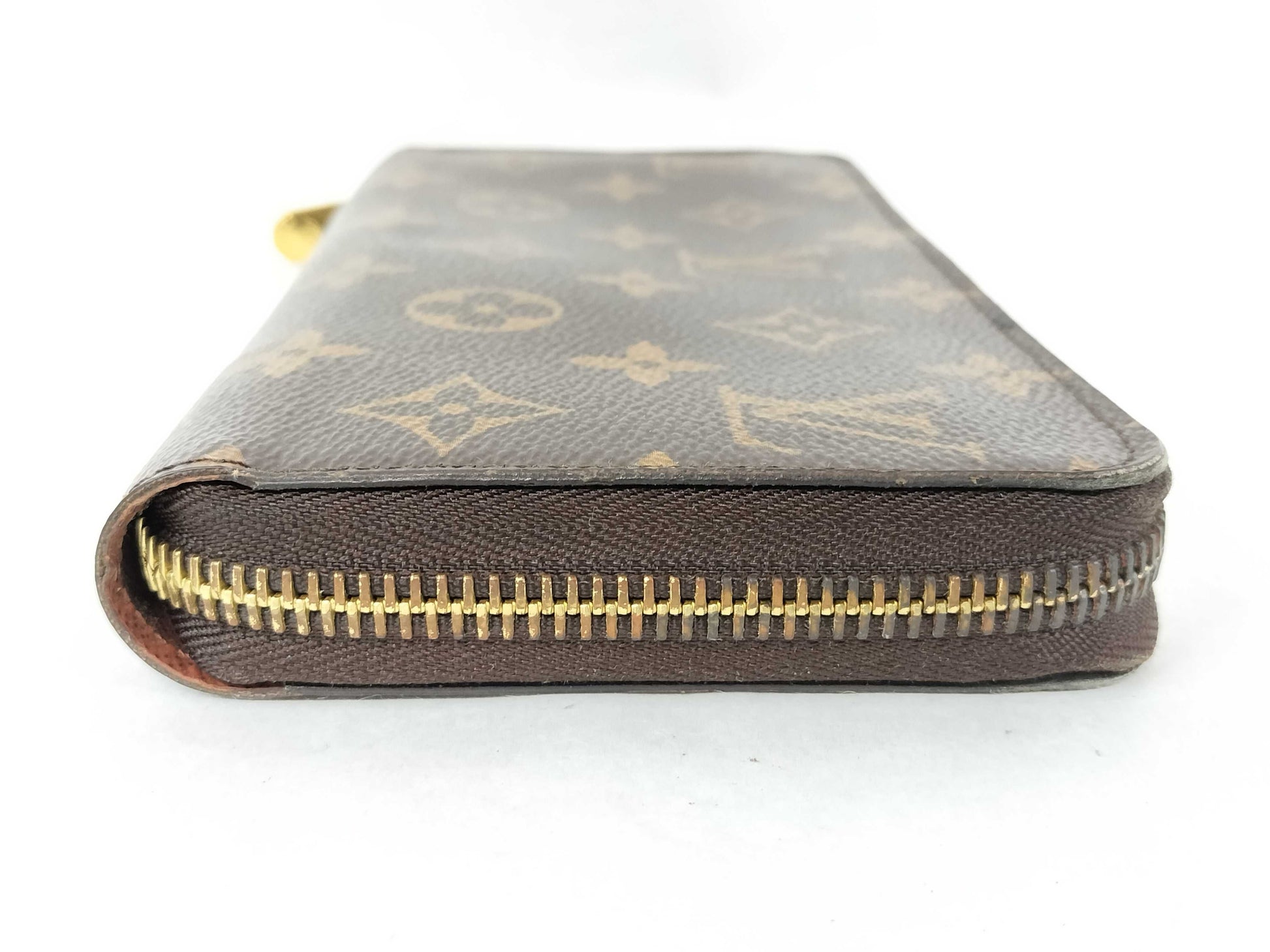 LOUIS VUITTON Monogram Louis Vuitton Monogram Round Zip Wallet