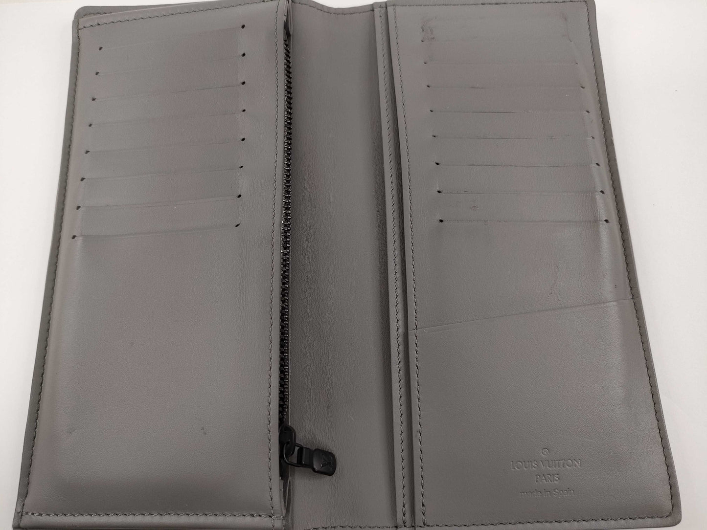 LOUIS VUITTON LV Monogram Portefeuille Brazza M81335 RFID-enabled Wallet