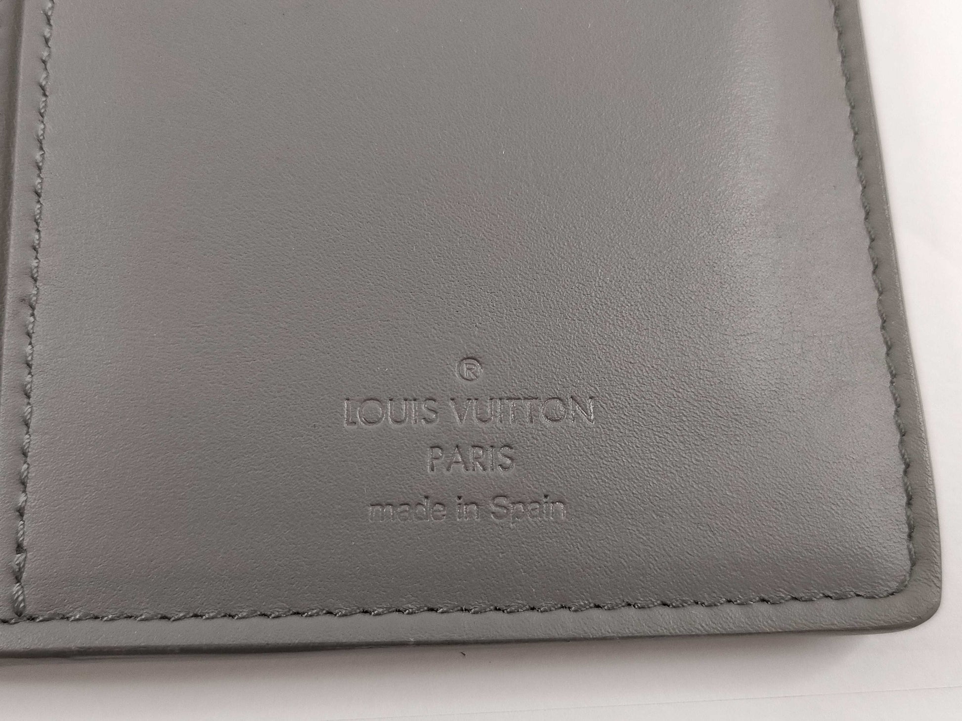 LOUIS VUITTON LV Monogram Portefeuille Brazza M81335 RFID-enabled Wallet