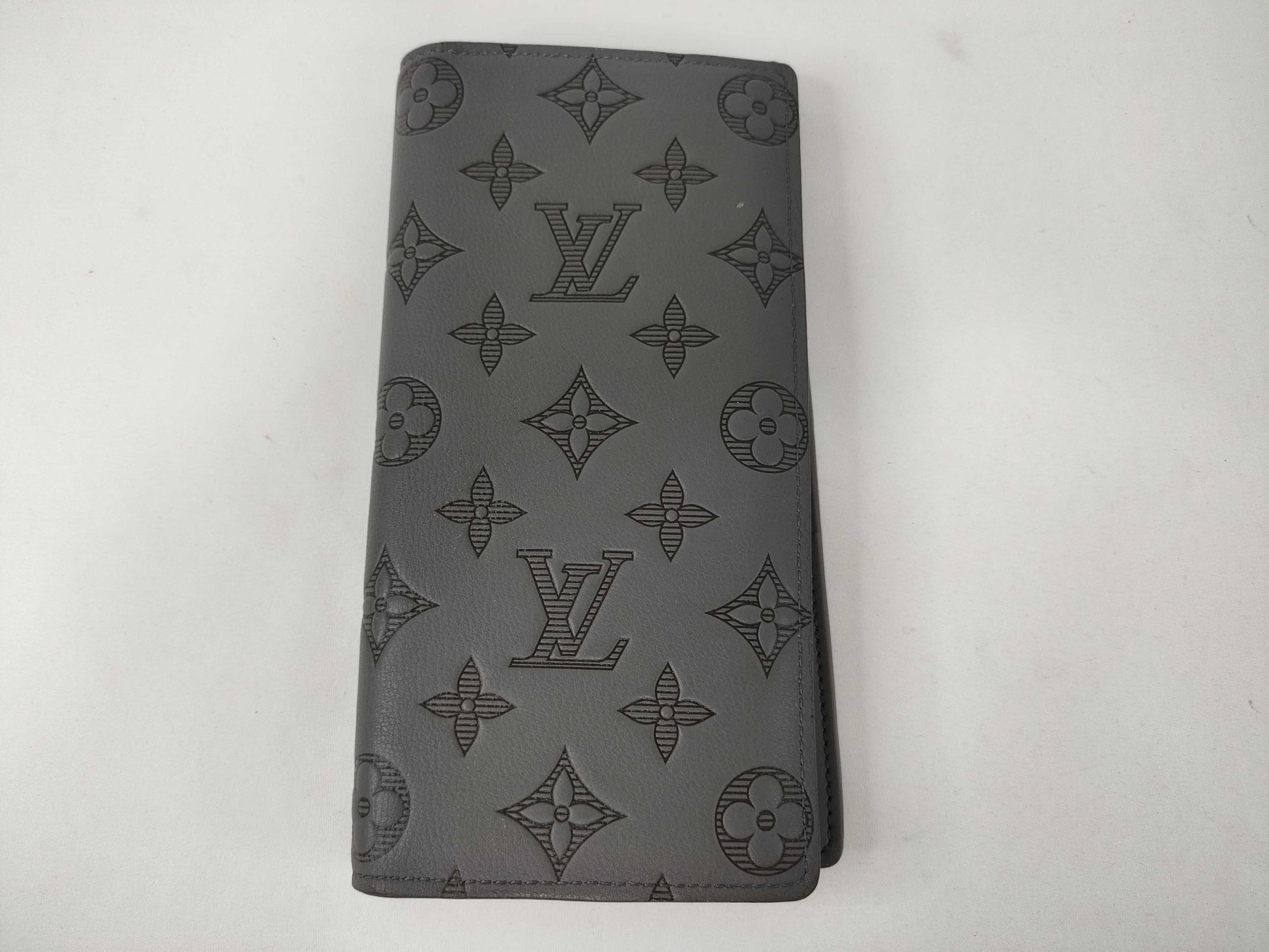 LOUIS VUITTON LV Monogram Portefeuille Brazza M81335 RFID-enabled Wallet