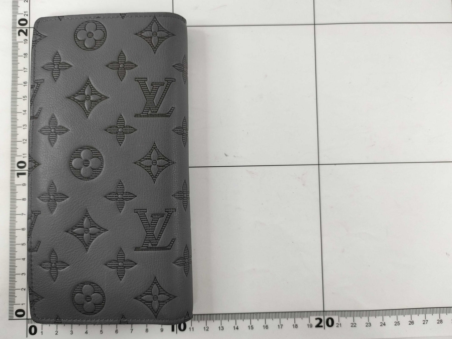 LOUIS VUITTON LV Monogram Portefeuille Brazza M81335 RFID-enabled Wallet
