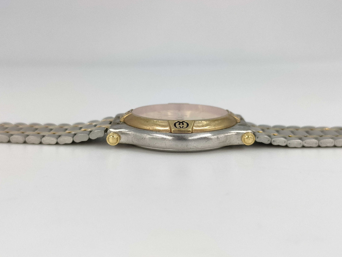 GUCCI 9000L Quartz Gold Dial Women's Watch