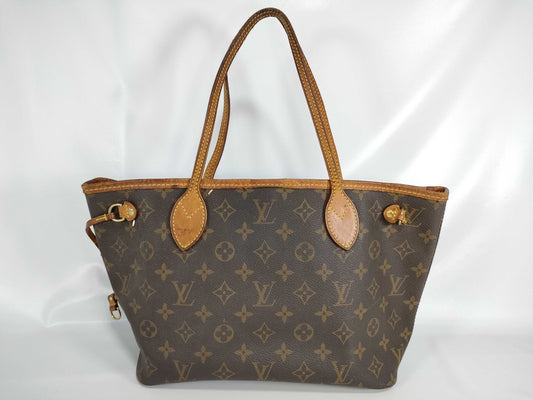 LOUIS VUITTON Monogram Louis Vuitton Monogram Neverfull MM Tote Bag