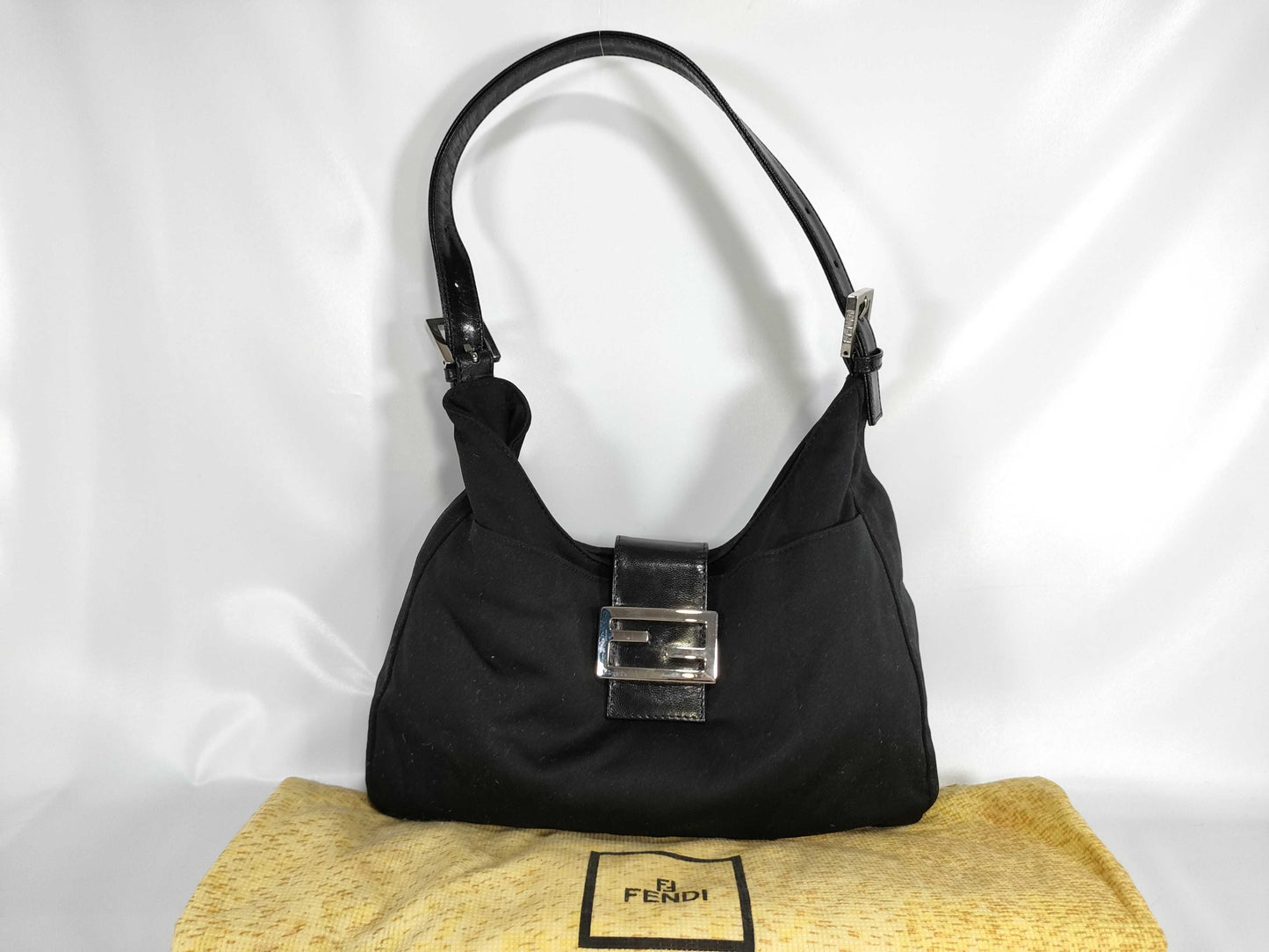 FENDI Mamma Bucket Handbag with Logo Buckle Shoulder Bag