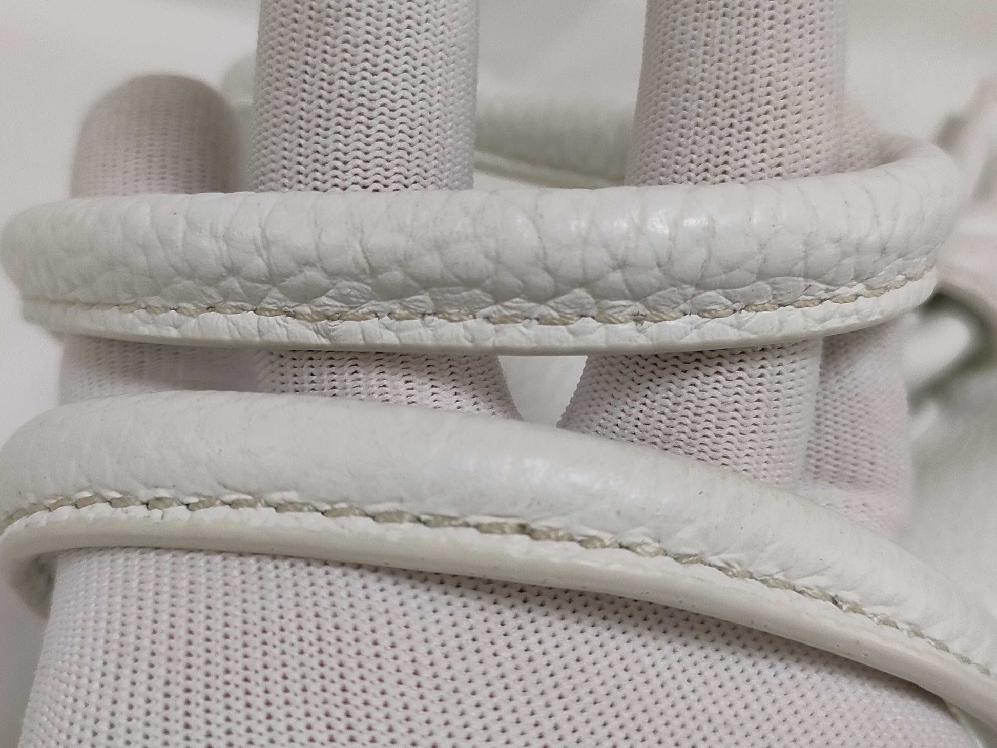 VASIC BOND MINI Drawstring Shoulder Bag