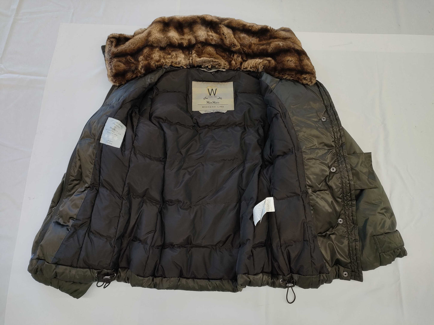 MaxMara Max Mara Down Coat Belt Size 38 Coat