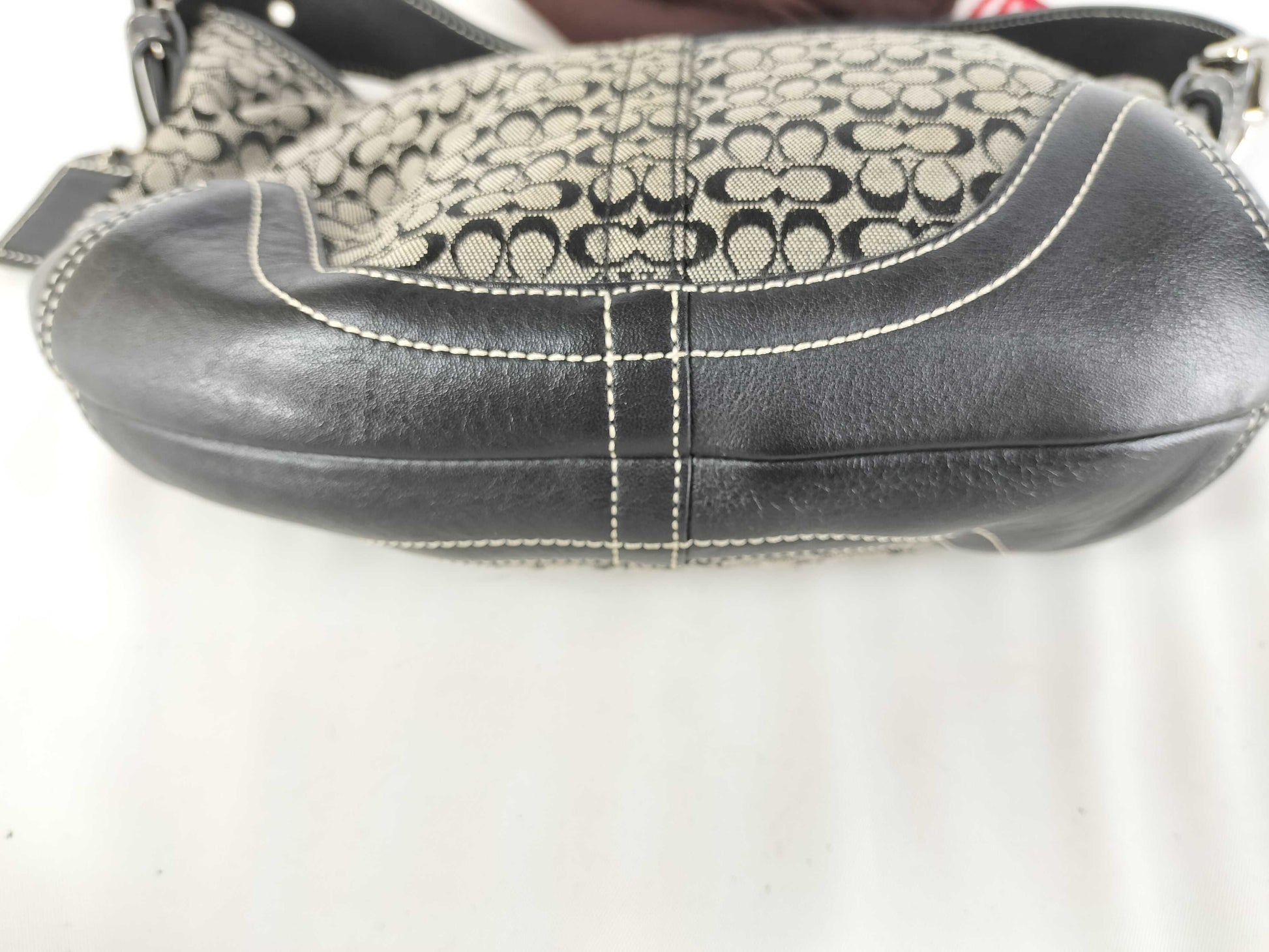 COACH Signature Hobo Bag One-Shoulder Shoulder Bag