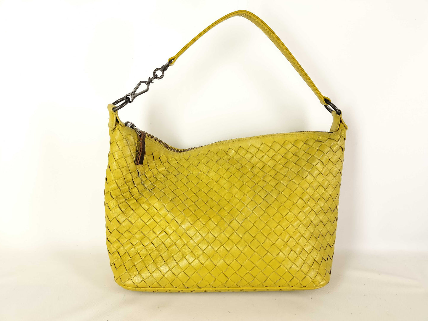 BOTTEGA VENETA Intrecciato One-Shoulder Accessory Pouch Shoulder Bag