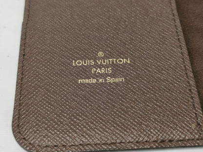 LOUIS VUITTON Louis Vuitton smartphone cases and other accessories