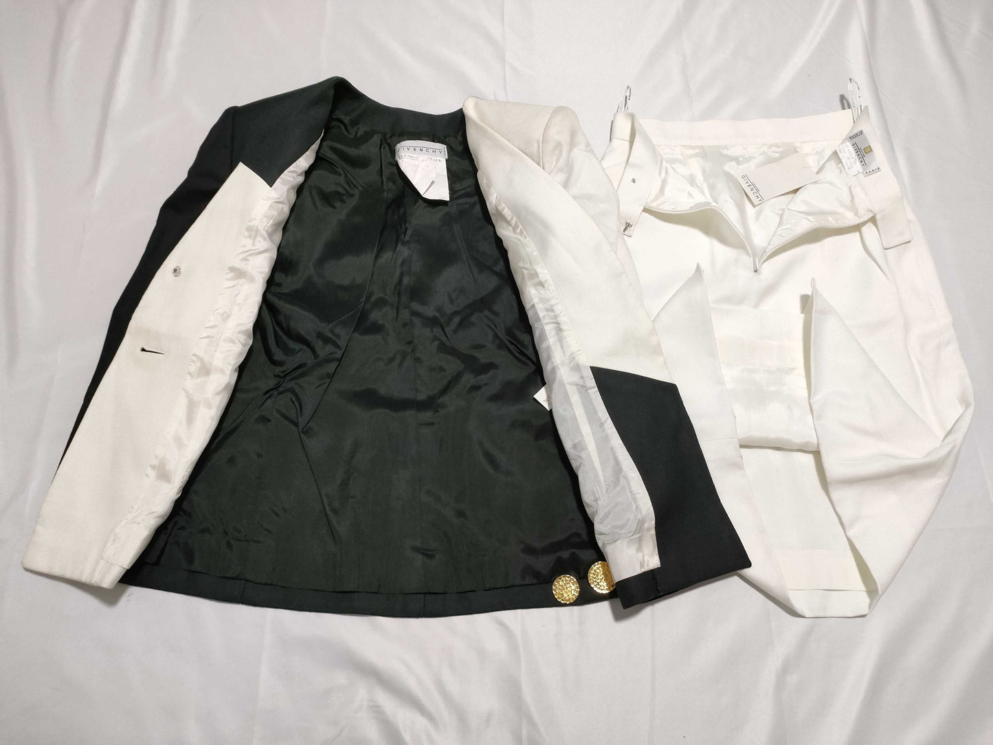 GIVENCHY Clothing and other apparel