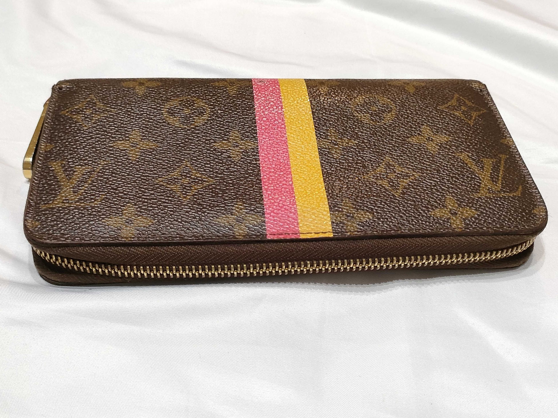 LOUIS VUITTON Monogram Louis Vuitton My LV Heritage Monogram Zippy Wallet Long Wallet M42616 Wallet