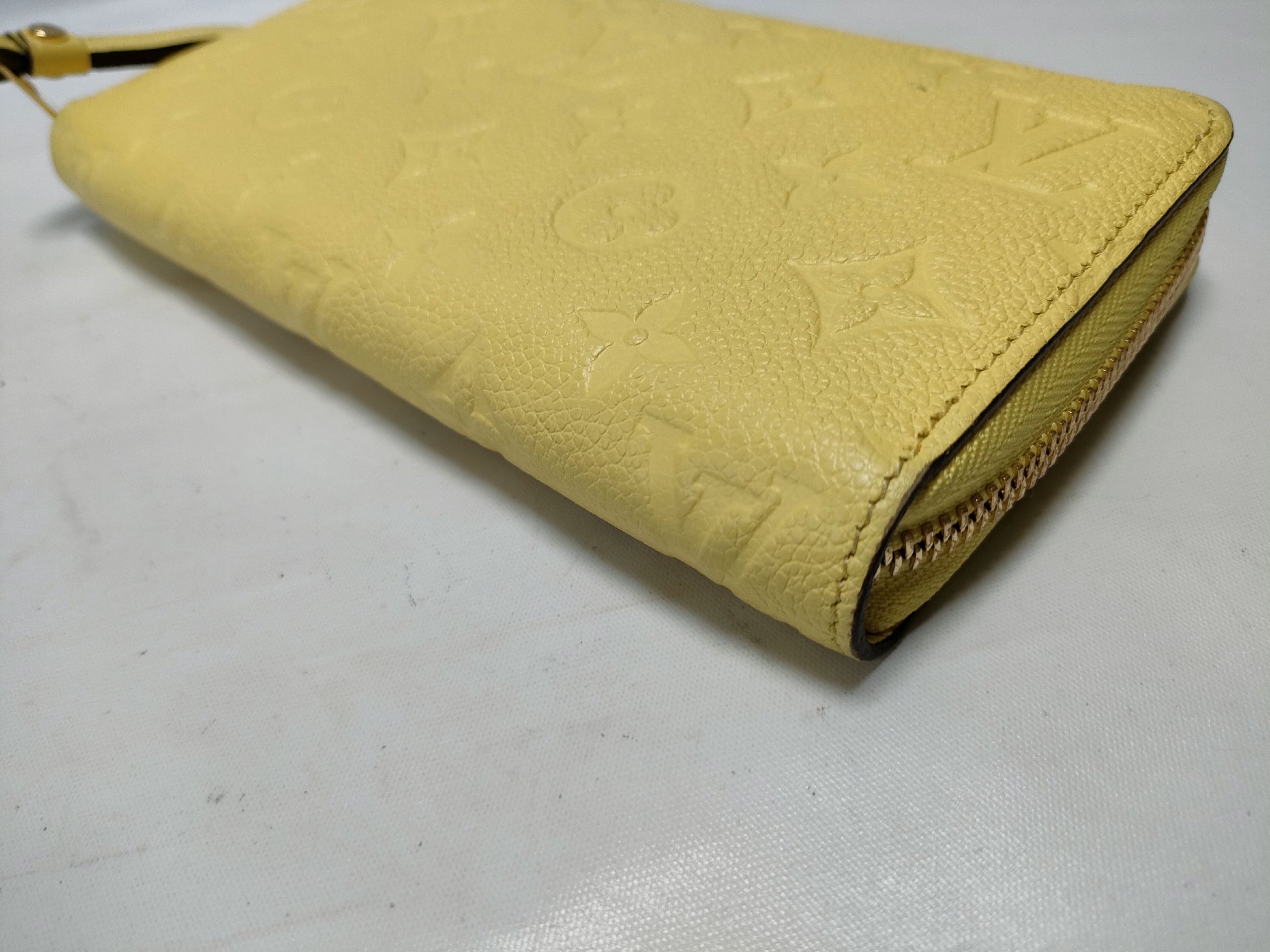 LOUIS VUITTON Monogram Empreinte Zippy Wallet Tonic Lemon M25699 Wallet