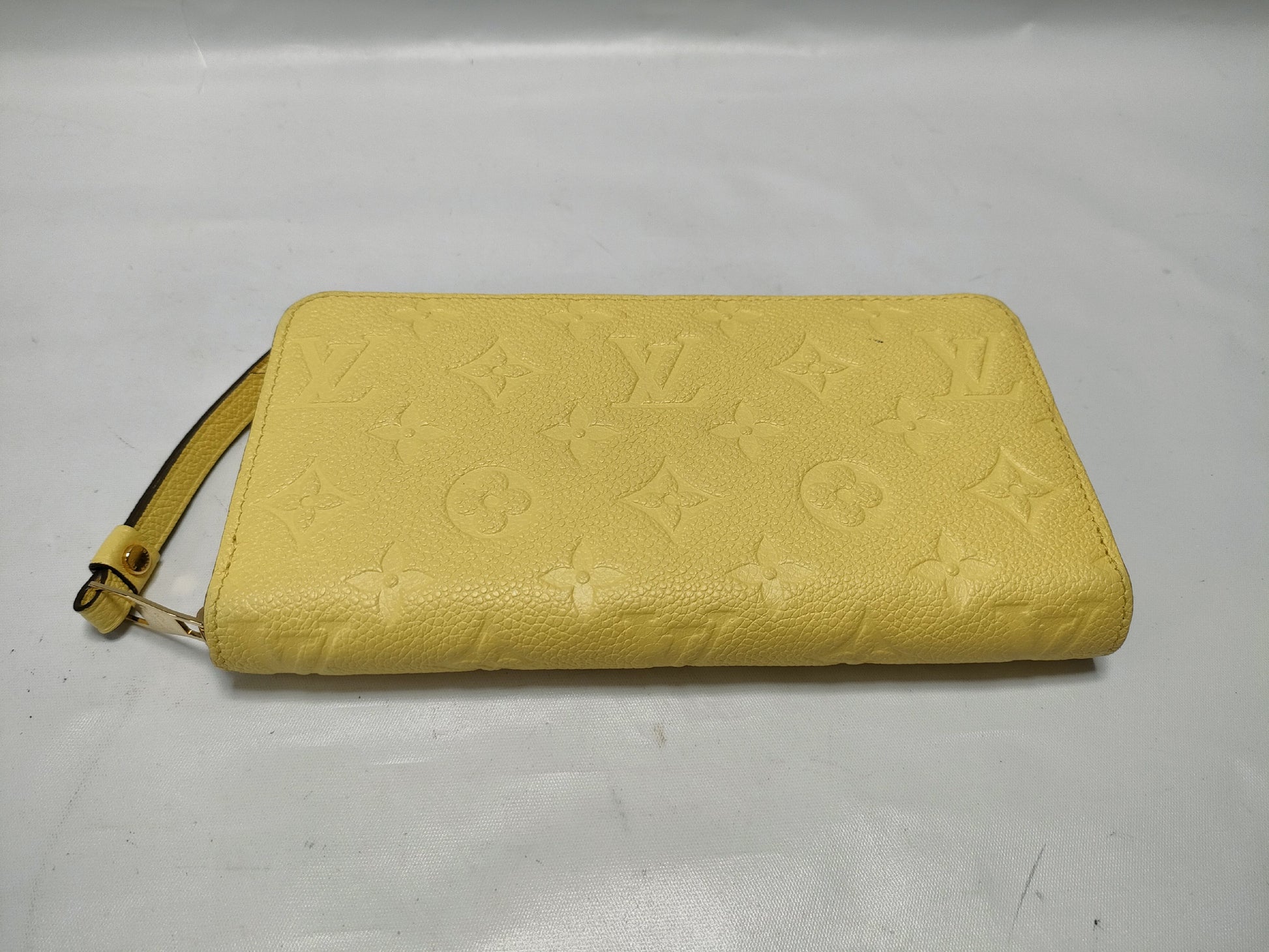 LOUIS VUITTON Monogram Empreinte Zippy Wallet Tonic Lemon M25699 Wallet