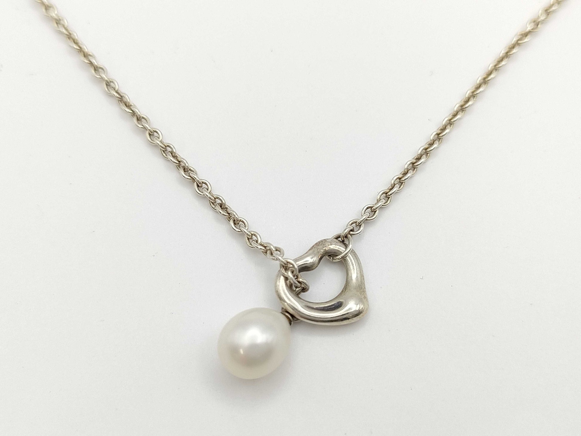 Tiffany & Co. Open Heart Lariat Pearl Necklace in 925, 5.8g 
