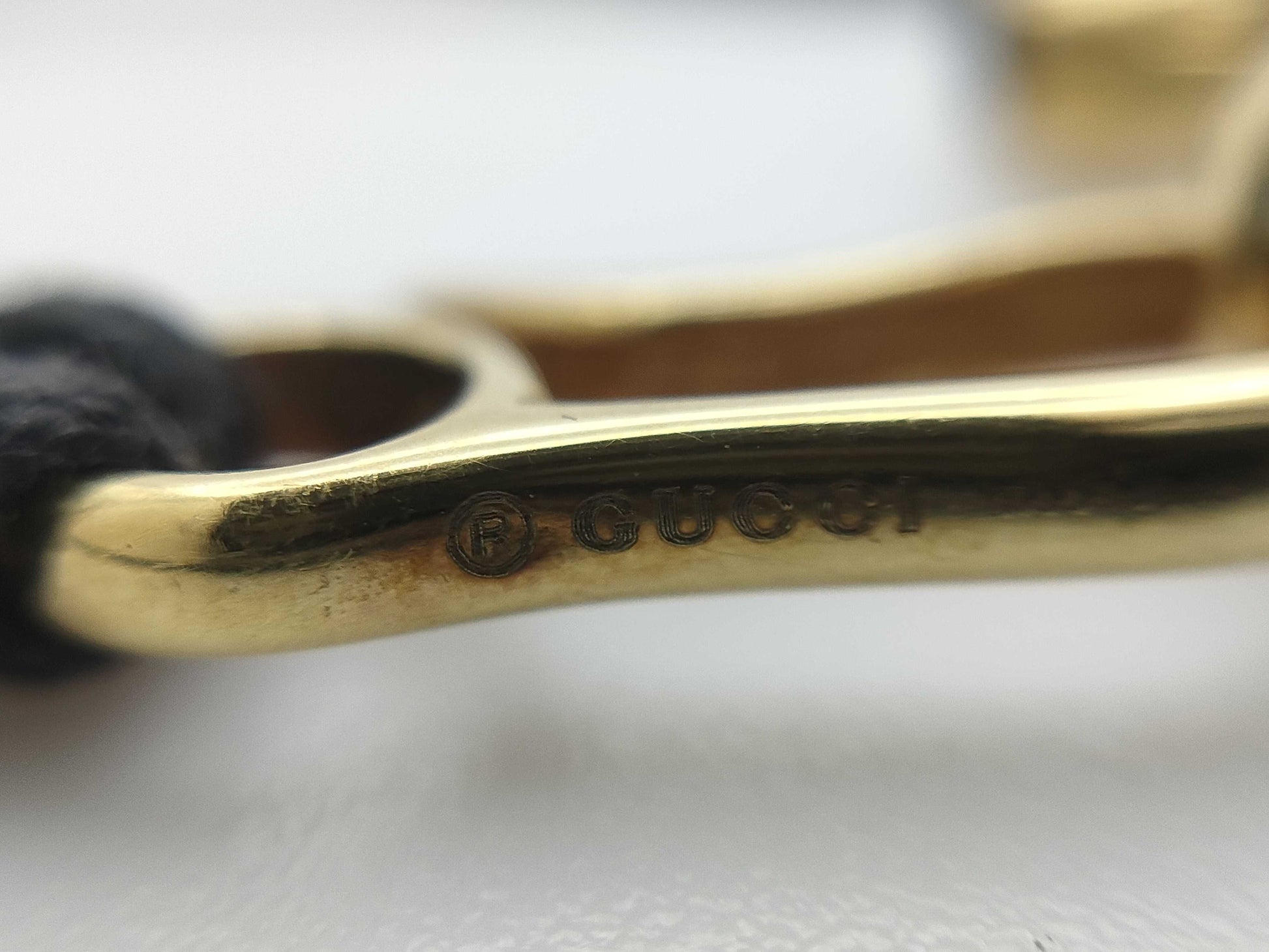 GUCCI Code 750 2.9g Necklace 