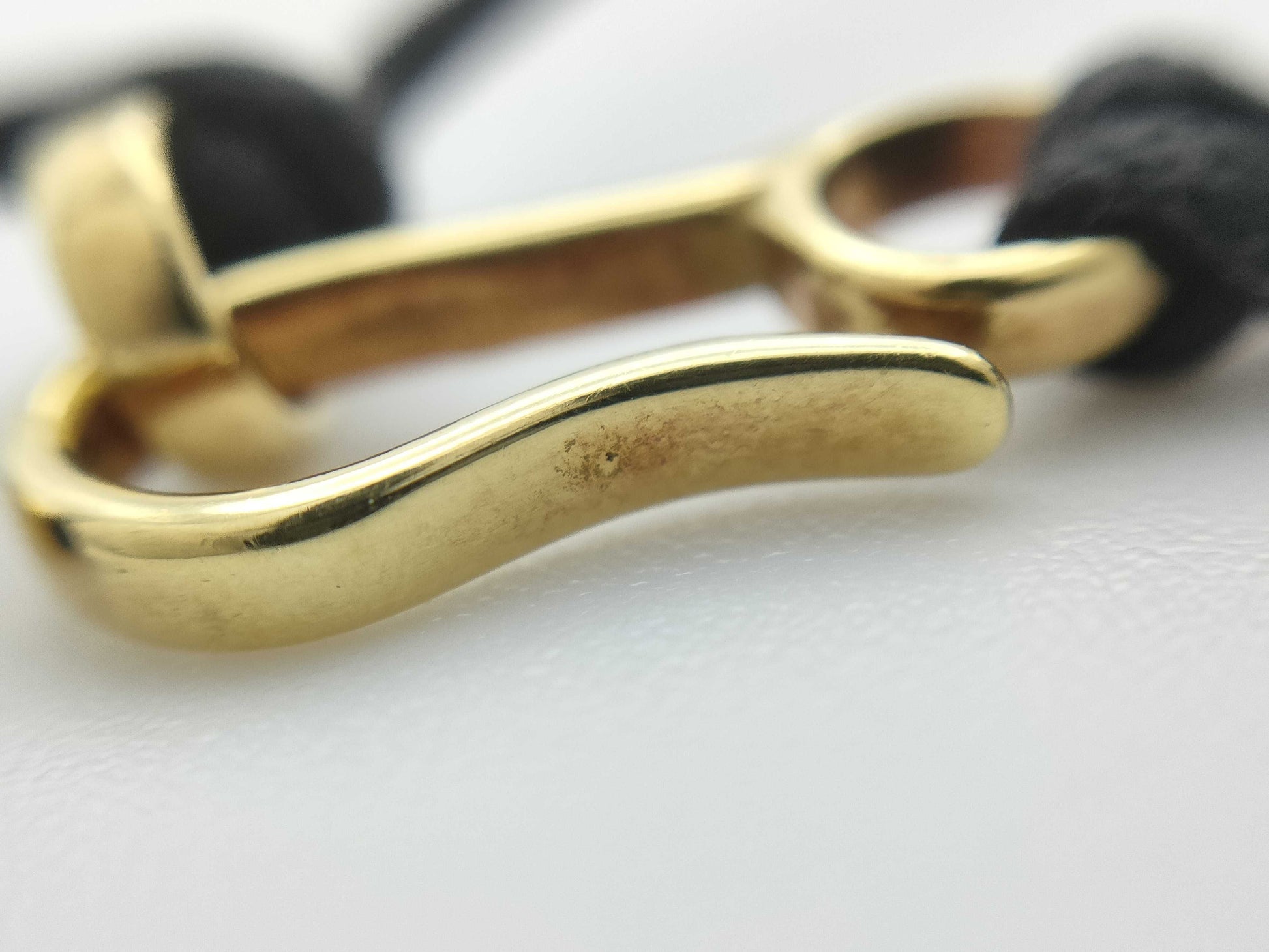 GUCCI Code 750 2.9g Necklace 