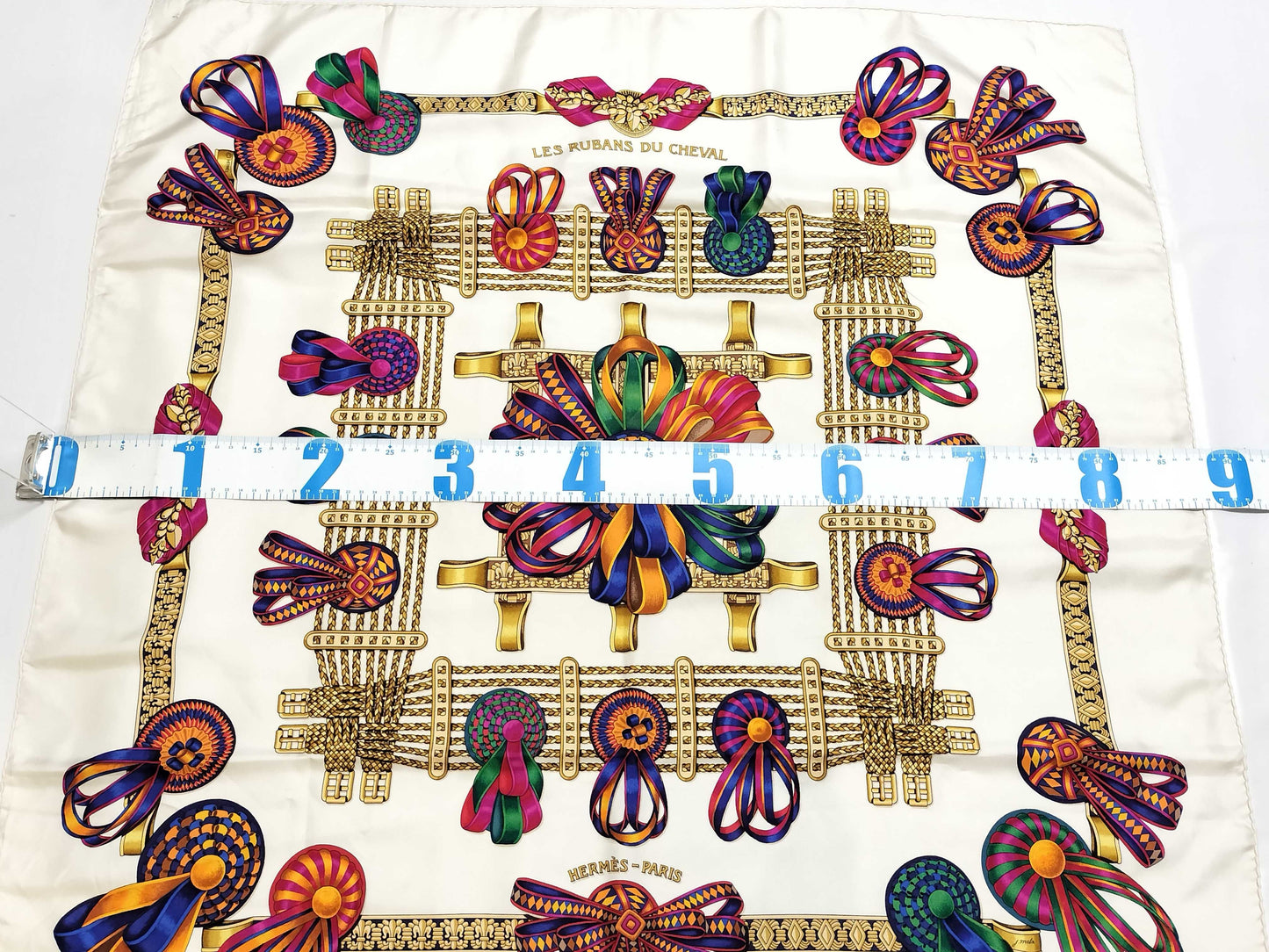 HERMES Carre HERMES Carre 90 Scarf Silk Scarf