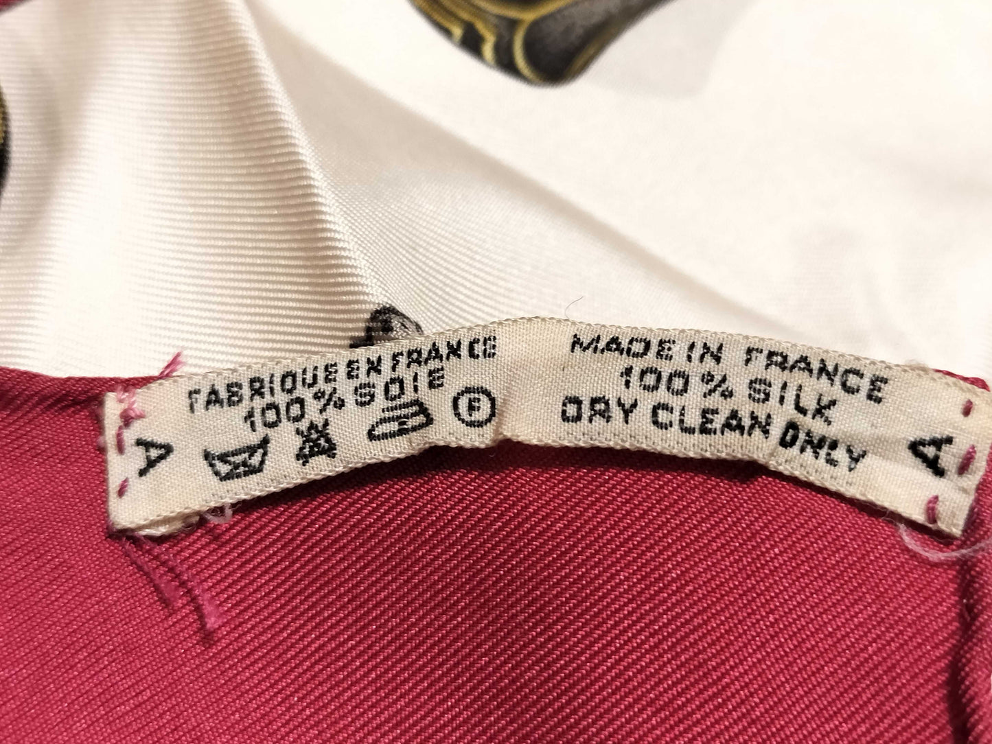 HERMES Carre HERMES Carre 90 Scarf Silk Scarf