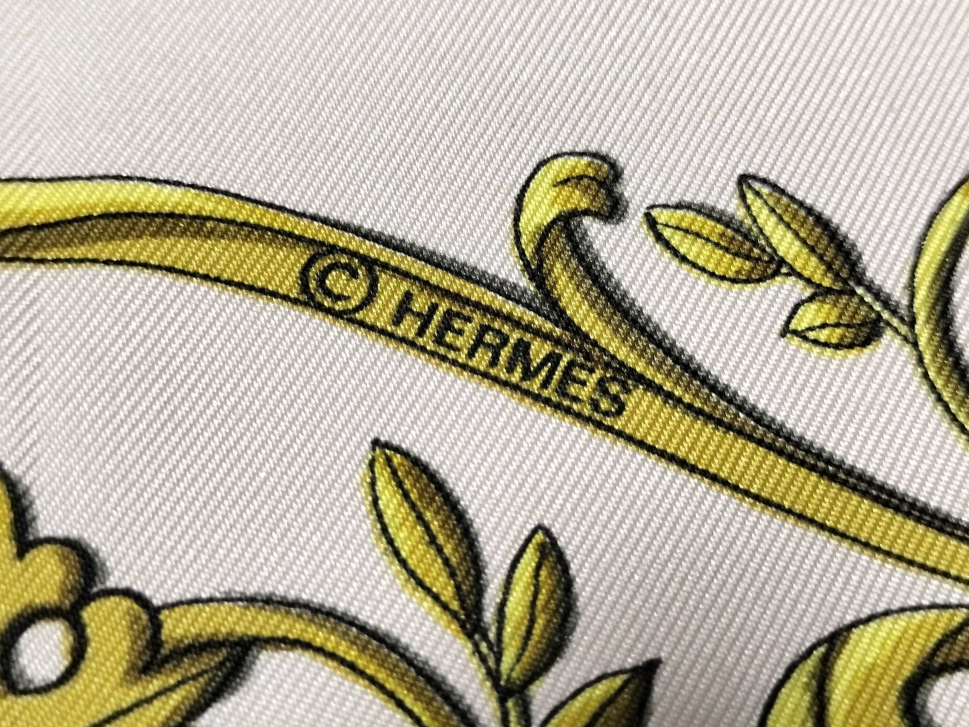 HERMES Carre HERMES Carre 90 Scarf Silk Scarf