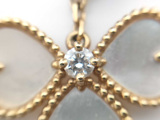 Van Cleef & Arpels Sweet Alhambra F-Yage Mother-of-Pearl Diamond Earrings in Yellow Gold and Au750, 6.3g 