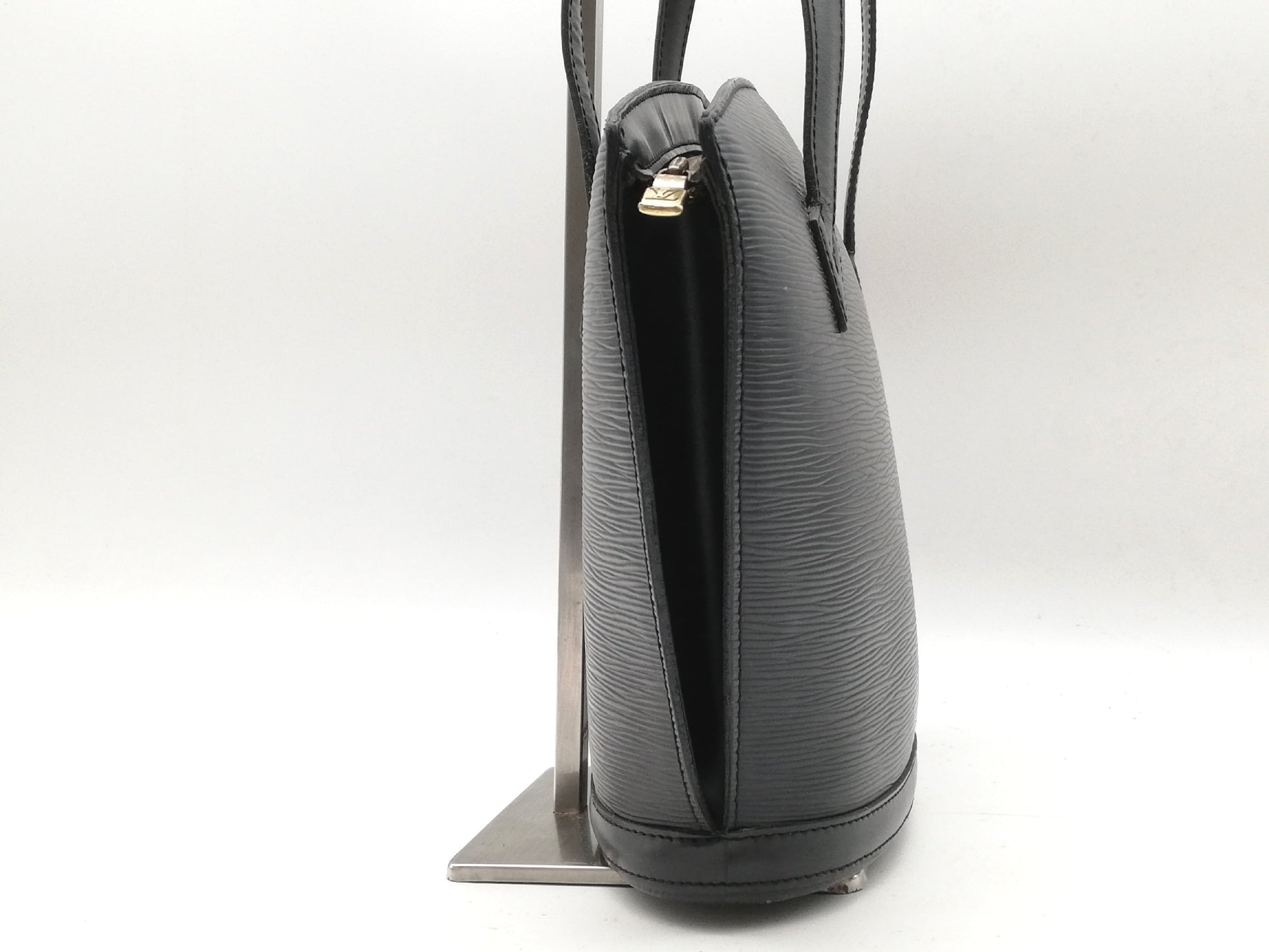 LOUIS VUITTON Epi Saint-Jacques Poignier Long Shoulder Bag M52332 Noir