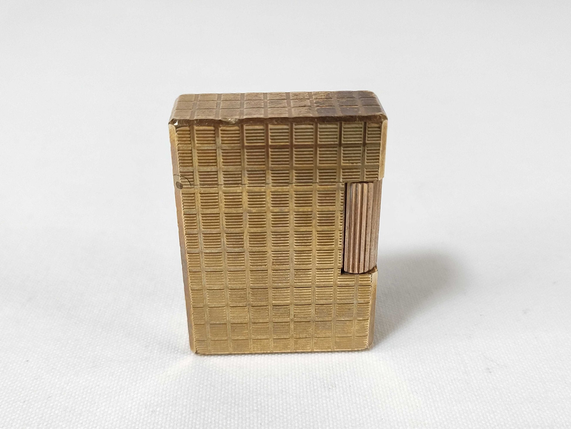 S.T. Dupont Gold Lighter