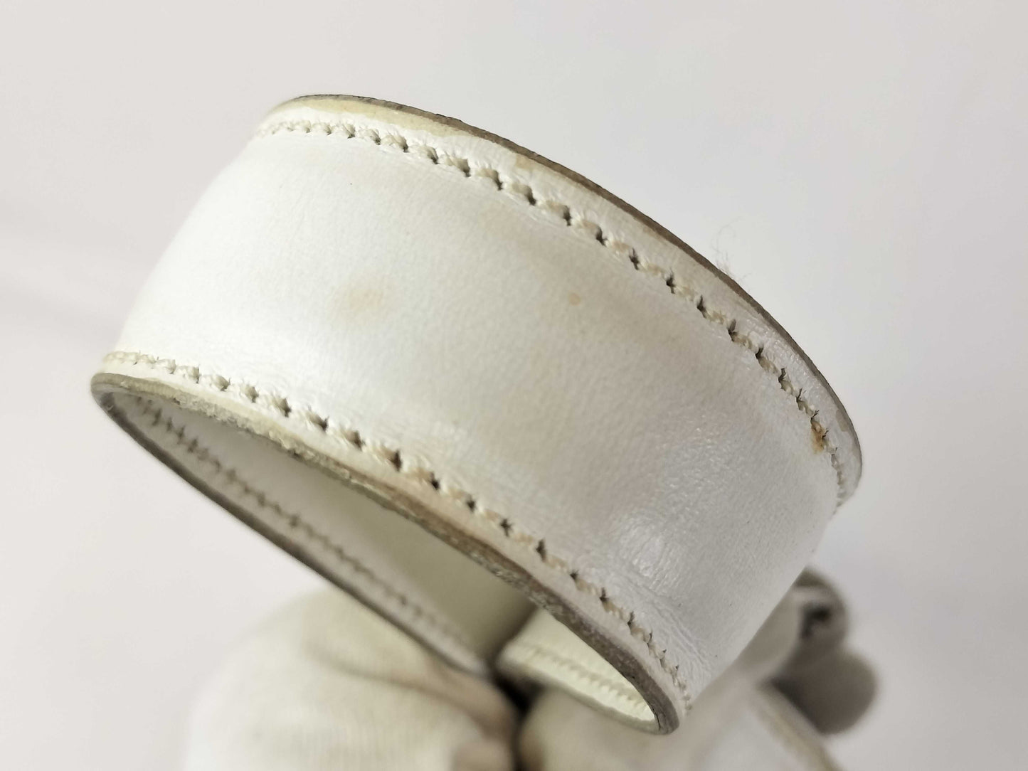 CELINE Shoulder Bag with Carriage Hardware, White Leather Shoulder Bag