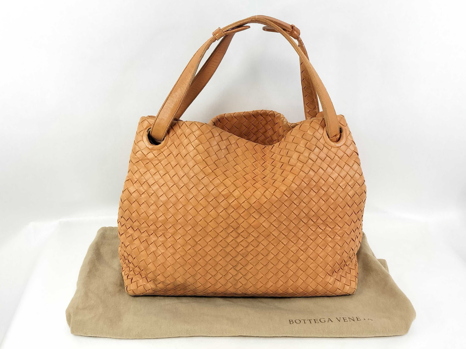 BOTTEGA VENETA Intrecciato Bottega Handbag Intrecciato Leather Orange Tote Bag