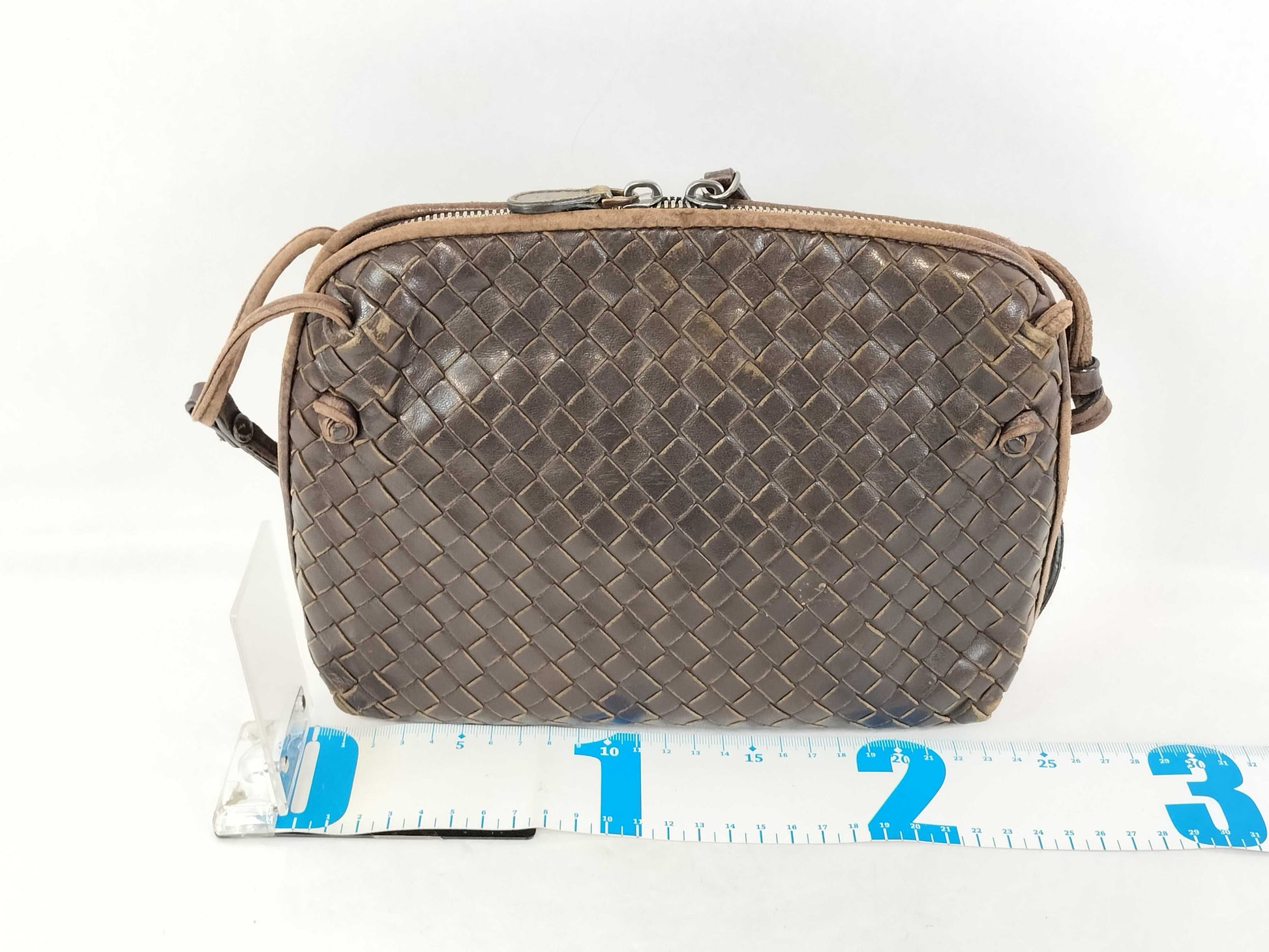 BOTTEGA VENETA Intrecciato Bottega Shoulder Bag Intrecciato Leather Brown Shoulder Bag