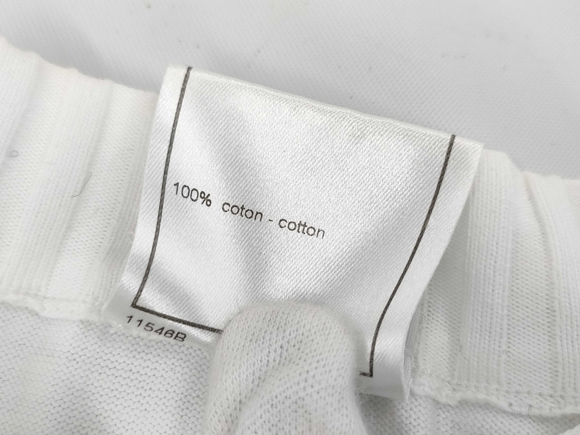 CHANEL 01P Coco Mark Cotton Knit Top P17664 White Size 46 Tops