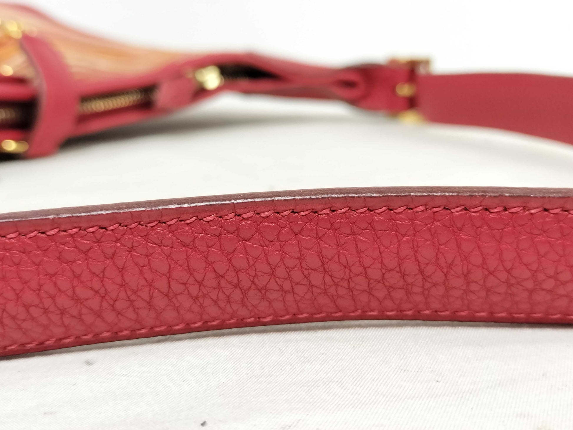 HERMES Trim 35 Vibrato Red with Gold Hardware, 2003 Shoulder Bag