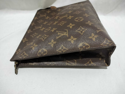 LOUIS VUITTON Monogram Poche Toilette 25 Pouch