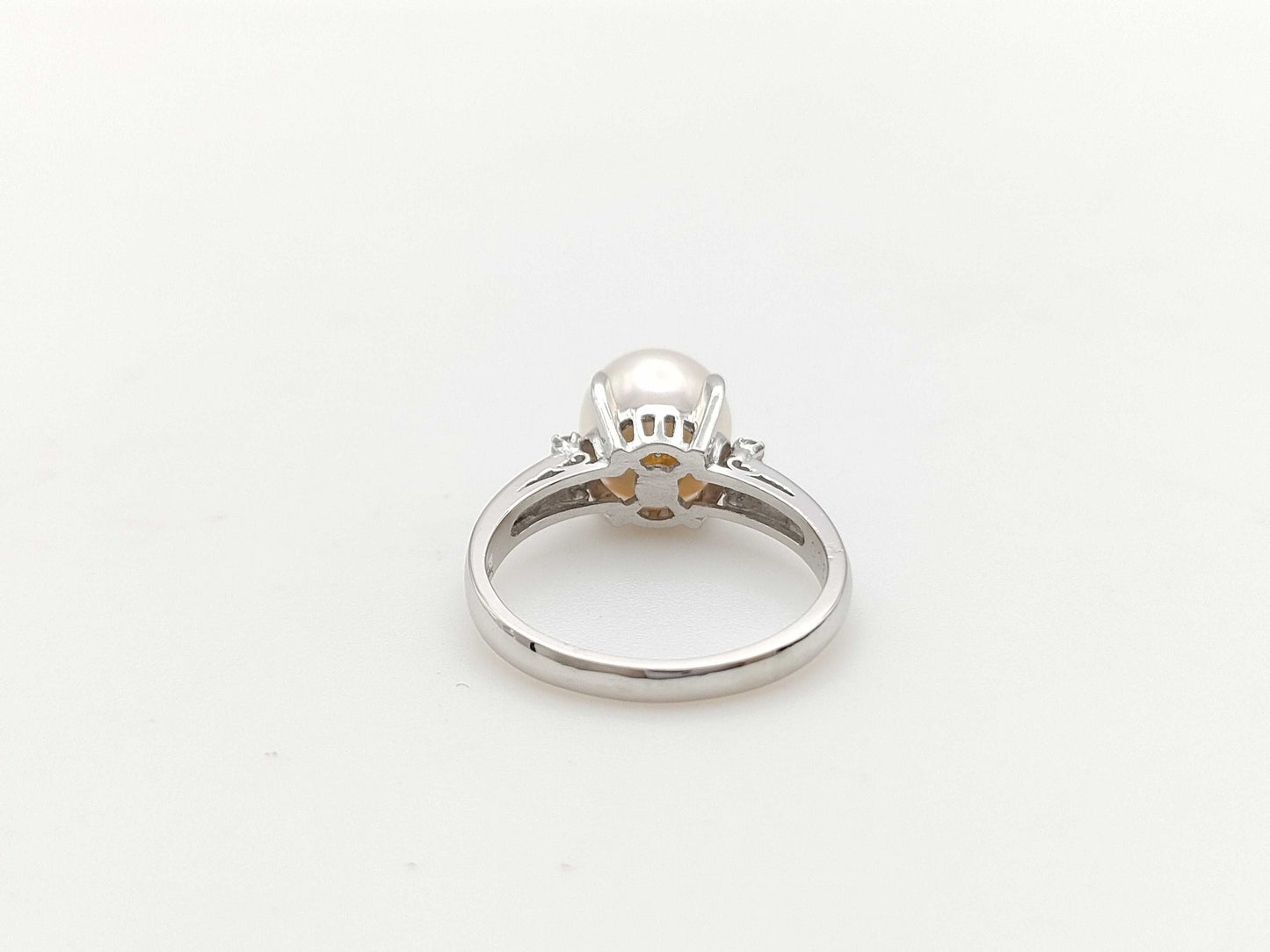Pearl diameter: approx. 8.6mm, D0.064ct, PT900, 5.2g, Ring 