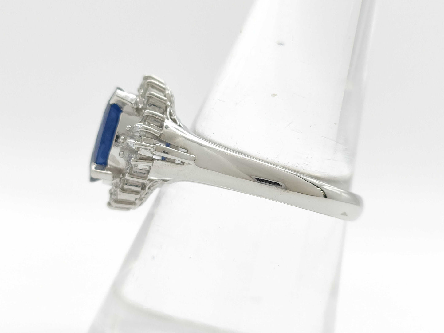 S2.79ct D0.44ct PT900 8.6g Ring 