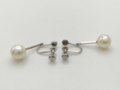 Pearl diameter: approx. 8.2-8.3mm, 14K White Gold, 2.9g, Earrings 