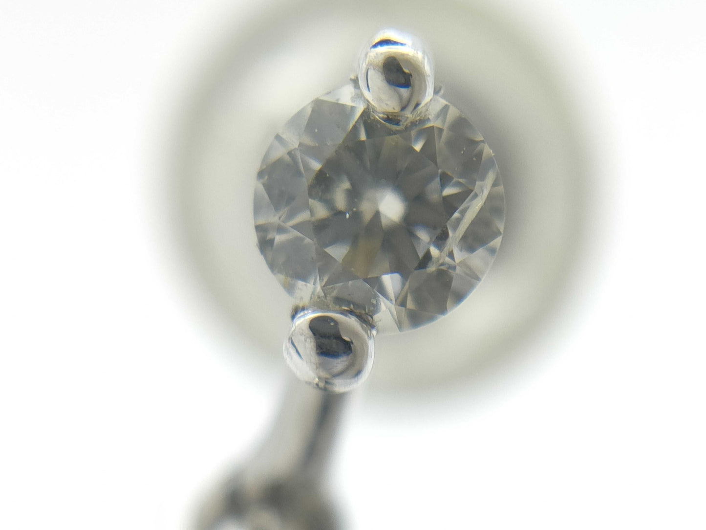 D0.26/026ct K18WG 1.4g Earrings 