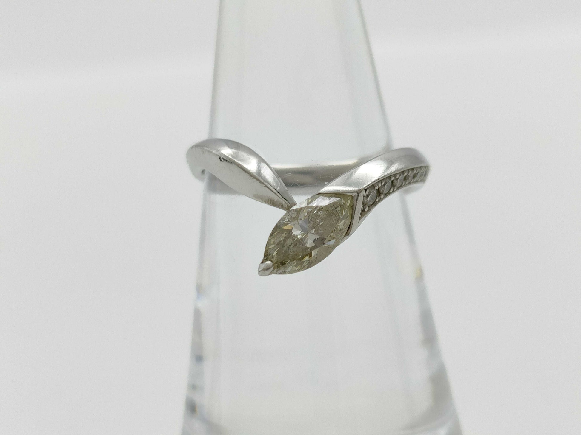 D0.611ct FD0.06ct PT950 5.2g Ring 