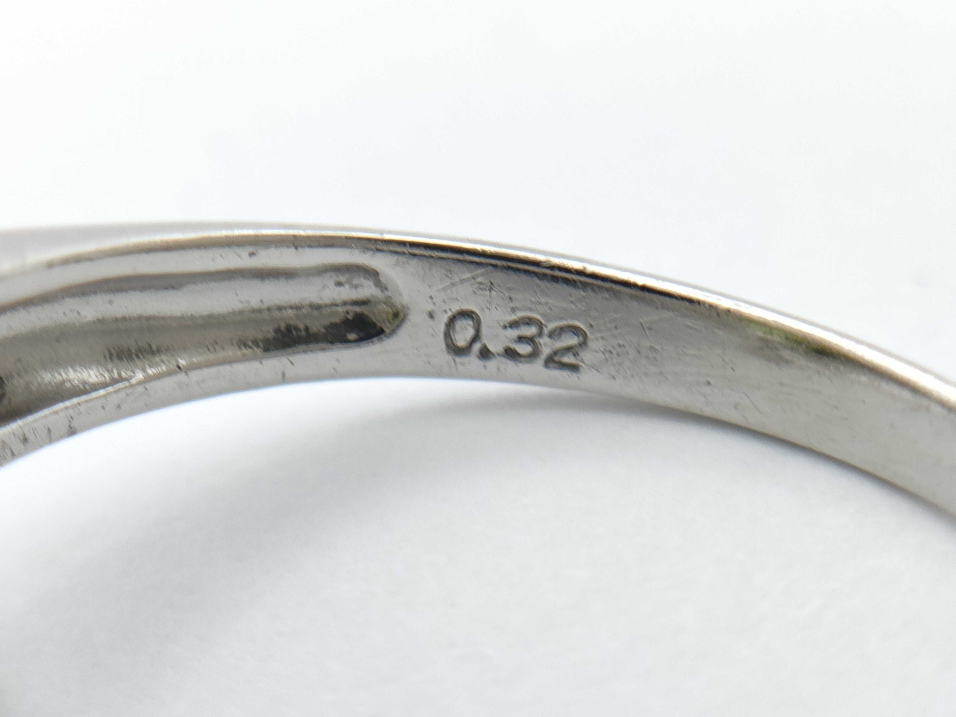 Colored Stone D0.32ct PT900 4.9g Ring 