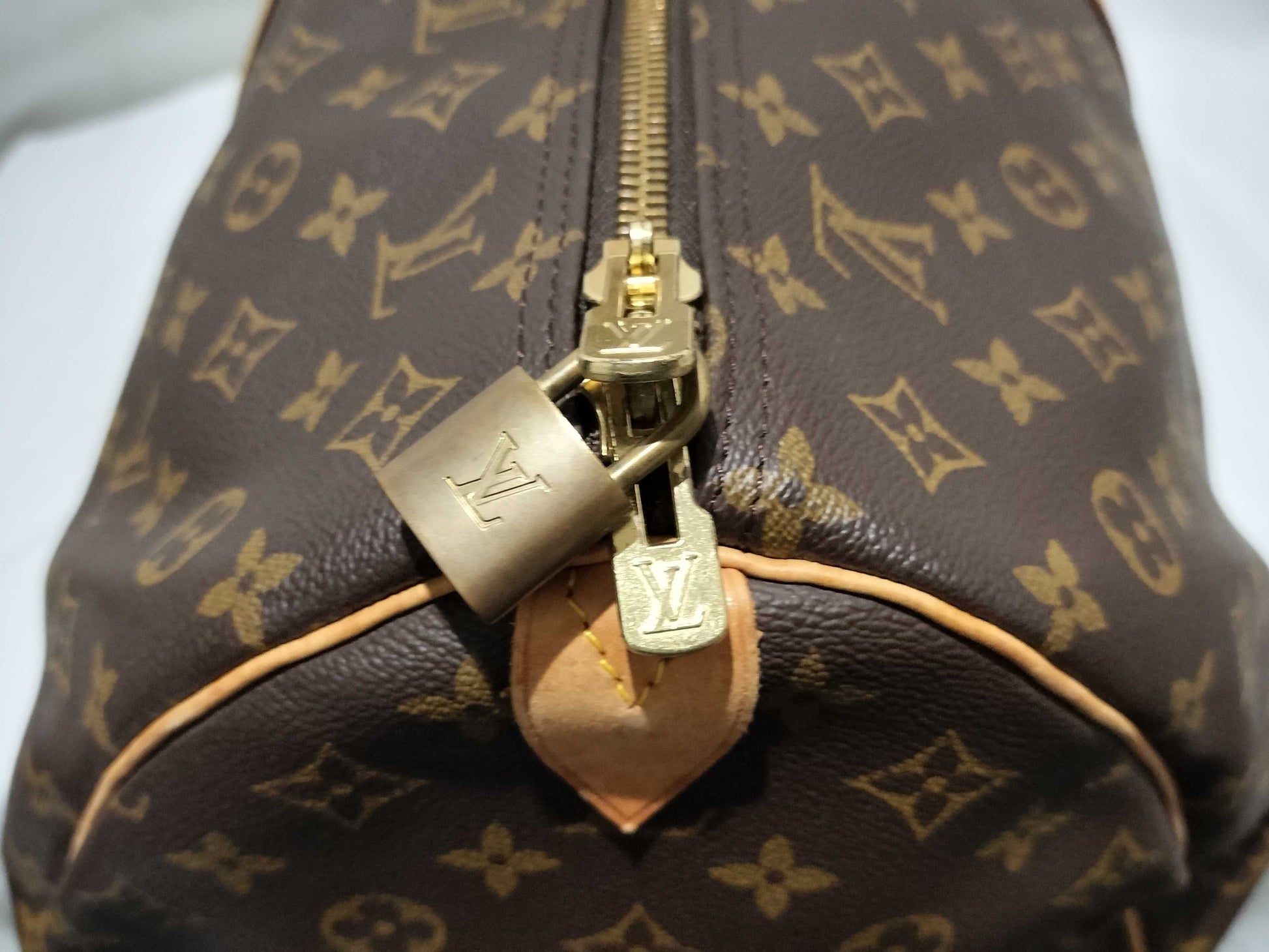 LOUIS VUITTON Monogram Louis Vuitton Monogram Keepall 55 M41424 Boston Bag