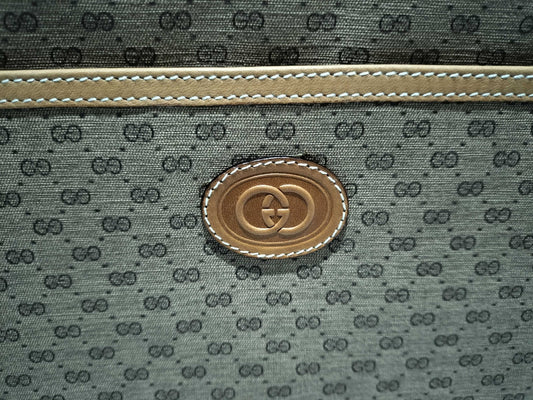 GUCCI Sherry Line Shoulder Bag