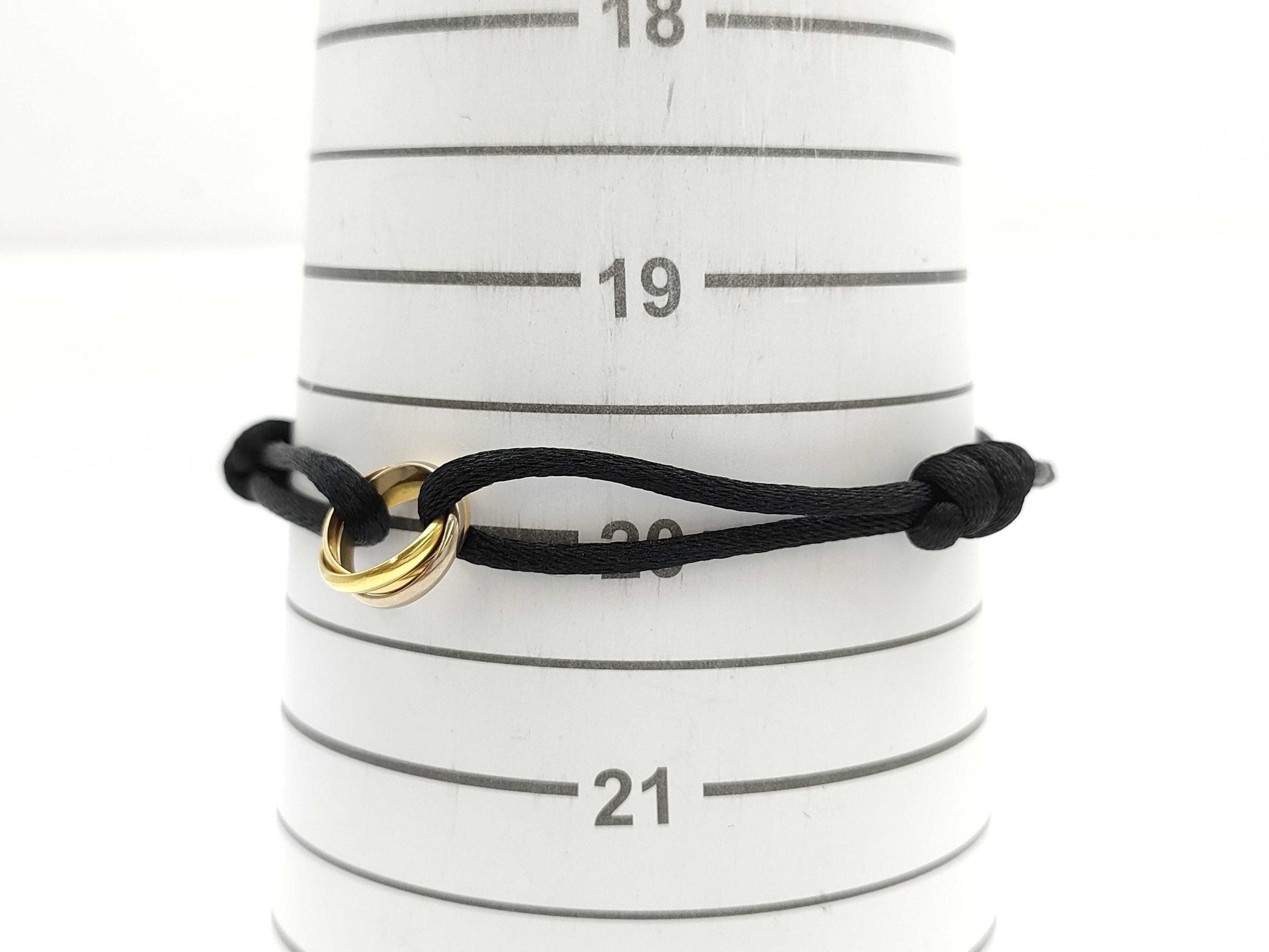 Cartier Trinity Cord Bracelet 750 3.1g Bracelet/Bangle 