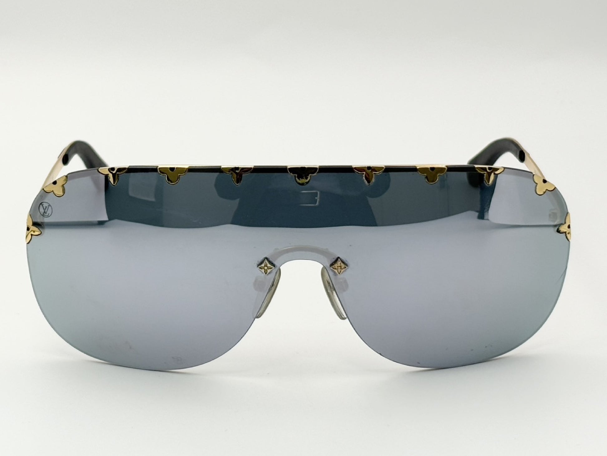 LOUIS VUITTON Z2367W Monogram Flower 136□00-130 Mirror Lens Sunglasses RG0128 with Case